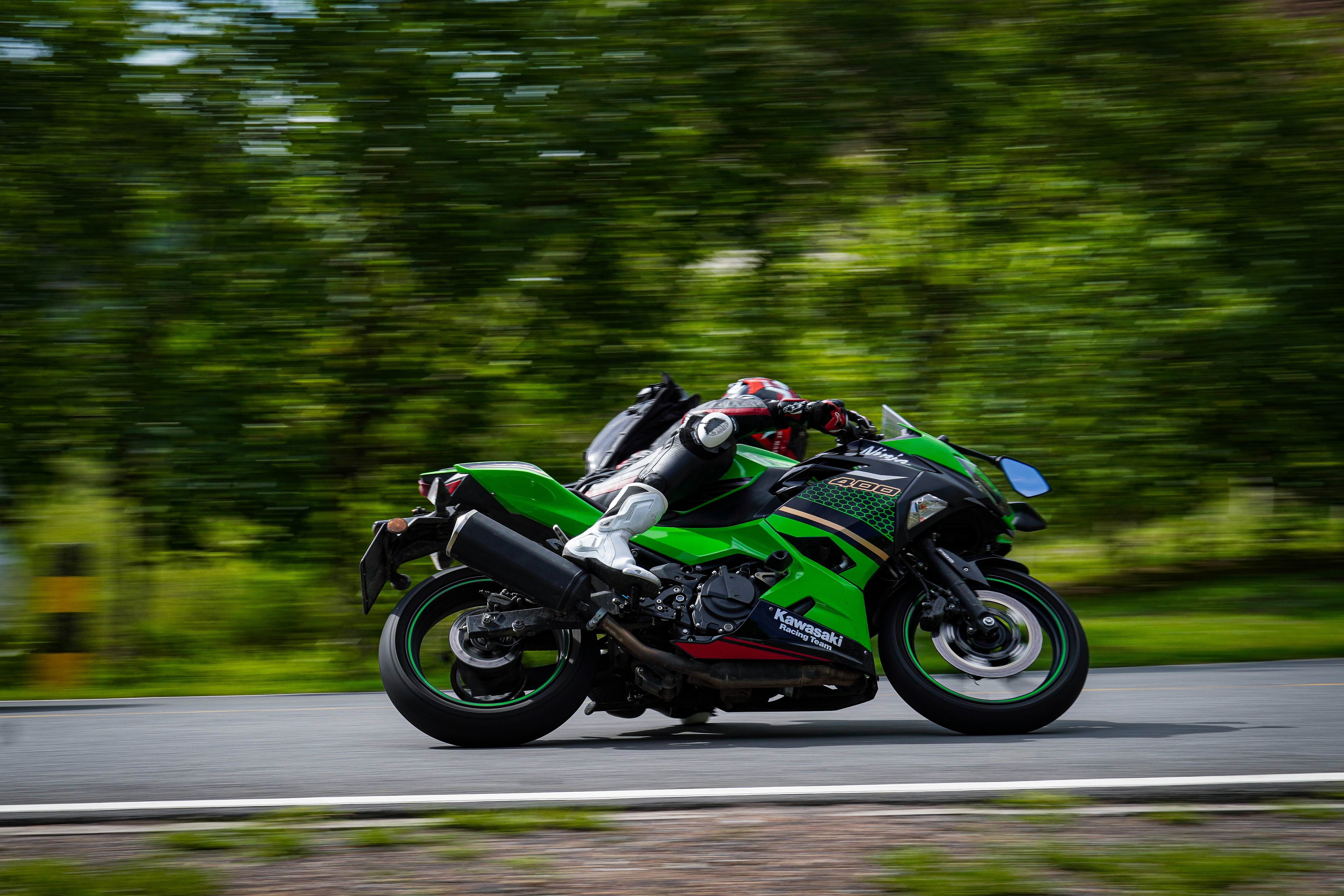 Motorcycle racing
